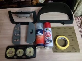 Чем покрасить пластик в машине?