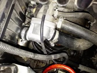 Как менять термостат на приоре?