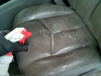Как очистить кожаные сиденья автомобиля своими руками?