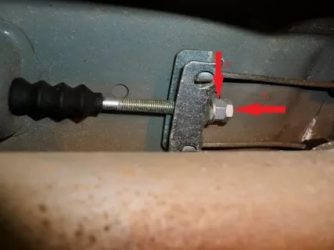 Как подтянуть ручник на Лада гранта?