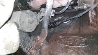 Как поменять датчик детонации на ниве шевроле?