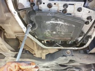 Как правильно заменить масло в АКПП?