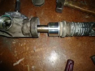 Как разобрать рулевую рейку на калине?