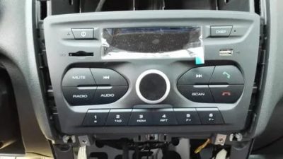 Как снять штатную магнитолу Лада гранта?