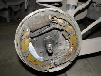 Как собрать задние тормозные колодки дэу нексия?