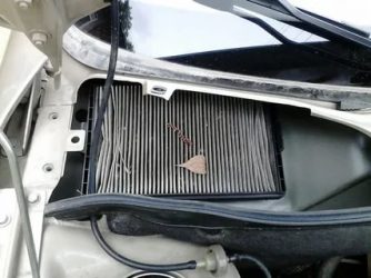 Как заменить фильтр салона Лада гранта?