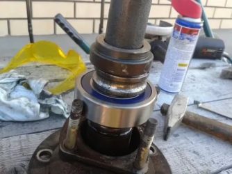 Как заменить подшипник на полуоси нива шевроле?