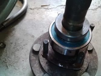 Как заменить подшипник на полуоси нива шевроле?