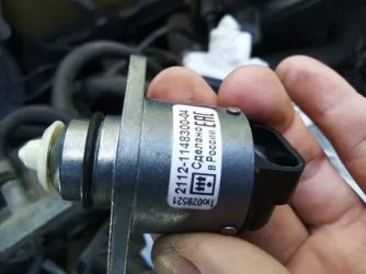 Как заменить регулятор холостого хода на калине?