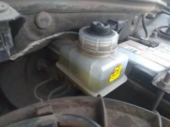 Как заменить тормозную жидкость на калине?