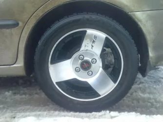 Какая разболтовка на акценте 2006?