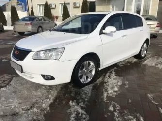 Какая разболтовка на джили эмгранд ес7?