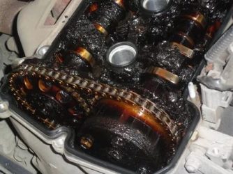 Можно ли лить разное масло в двигатель?