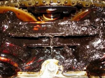 Можно ли лить разное масло в двигатель?