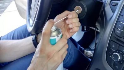 Можно ли смазывать замок зажигания в автомобиле?