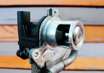 Очистка клапана рециркуляции отработанных газов