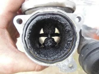 Очистка клапана рециркуляции отработанных газов