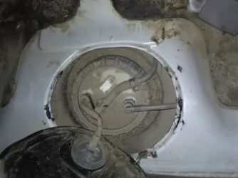 После замены топливного фильтра загорелся чек