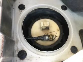 После замены топливного фильтра загорелся чек