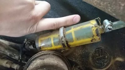 После замены топливного фильтра загорелся чек