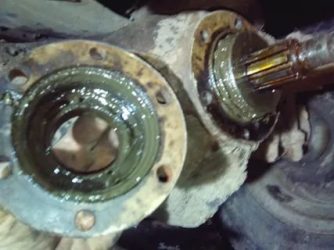 Регулировка хвостовика переднего моста УАЗ Буханка