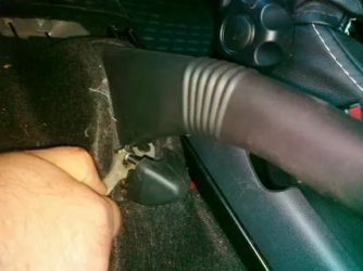 Регулировка ручного тормоза Лада ларгус