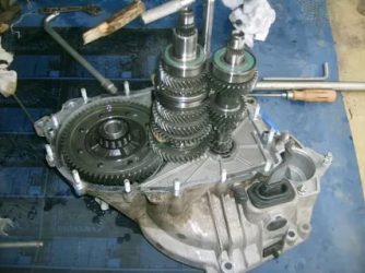 Воет коробка передач на калине что делать?