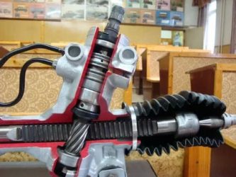Закусывает рулевая рейка что делать?