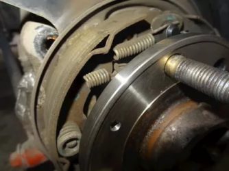 Замена колодок ручника шевроле лачетти седан