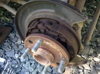 Замена колодок ручника шевроле лачетти седан