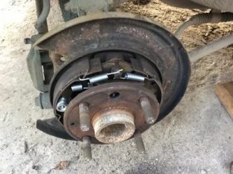 Замена колодок ручника шевроле лачетти седан