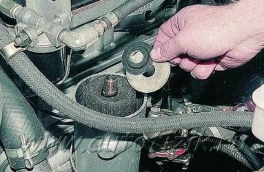 Замена масляного фильтра змз 402